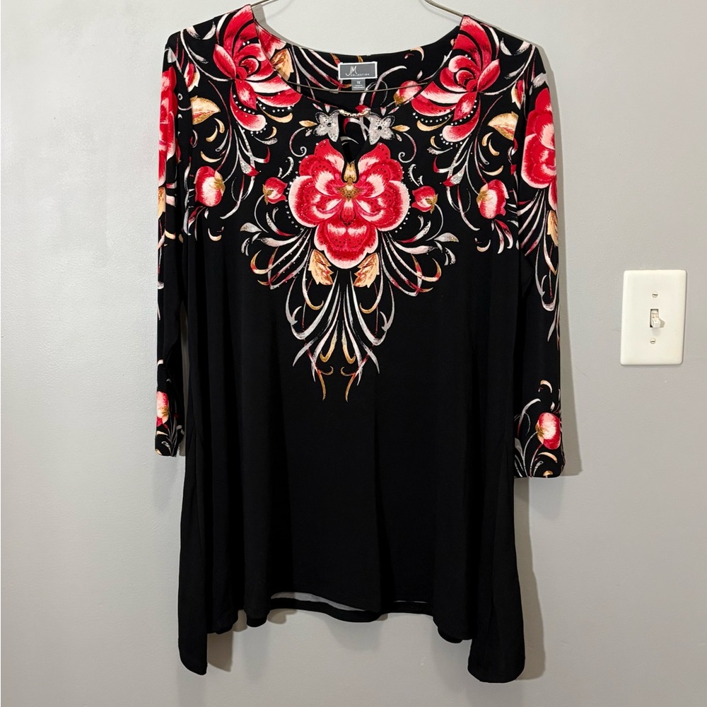 Elegant Floral Tunic with Red Accents
